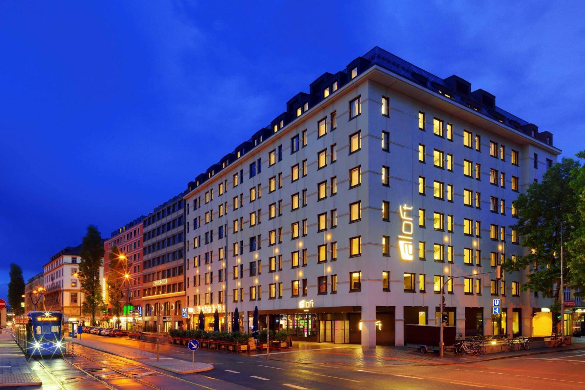 Aloft Muenchen Hotel Exterior photo