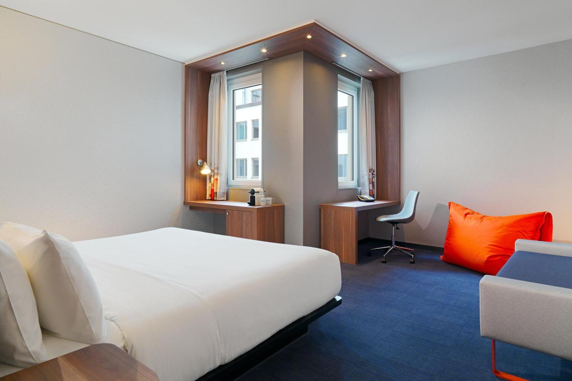 Aloft Muenchen Hotel Room photo