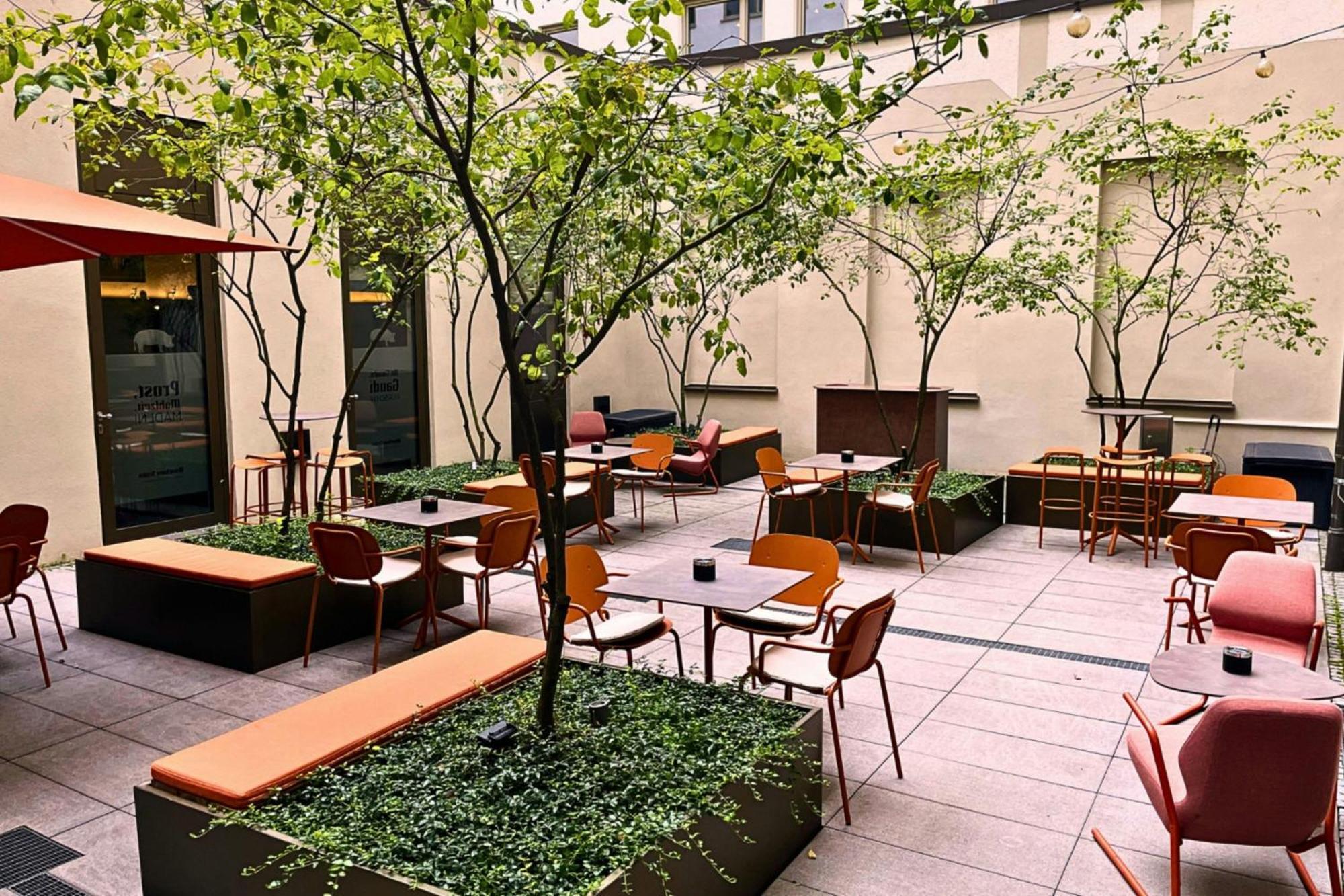 Aloft Muenchen Hotel Exterior photo