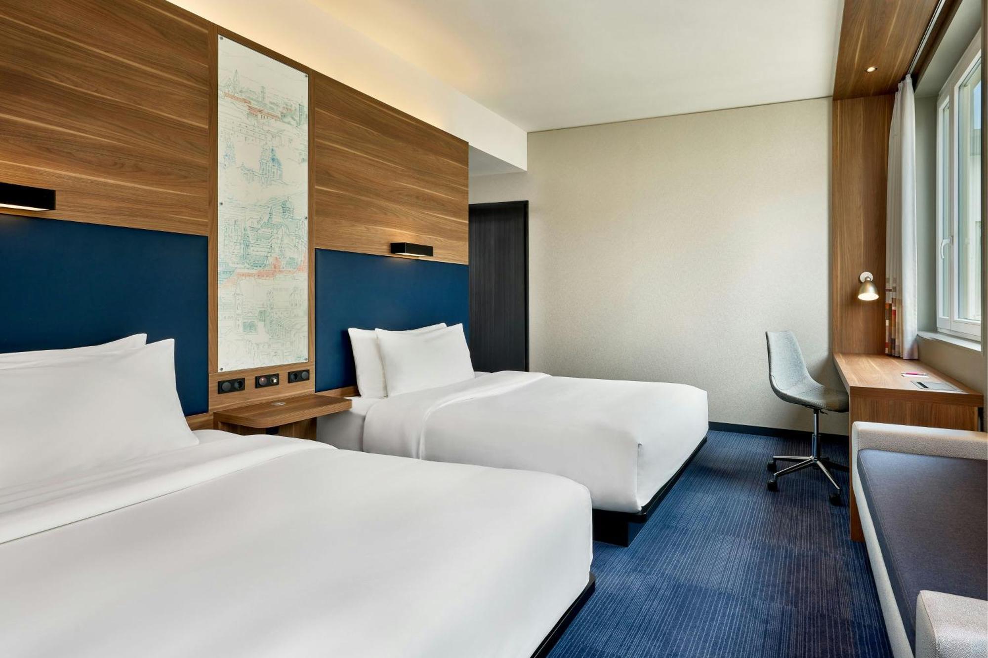 Aloft Muenchen Hotel Exterior photo